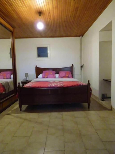 Bedroom 3, les 3 notes de mérotte, Gironde