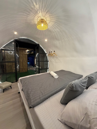 Others 5, Cocoon De Coron, Coron