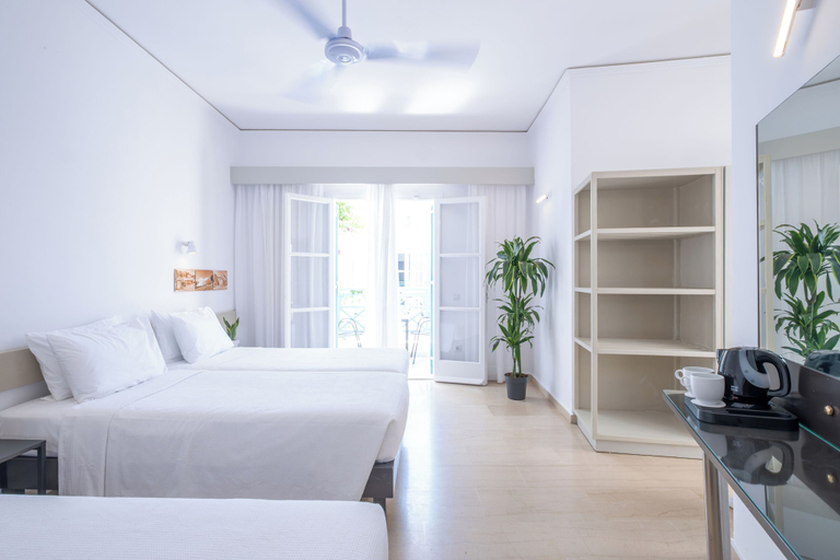 Bedroom 4, Kamari Beach Hotel, South Aegean