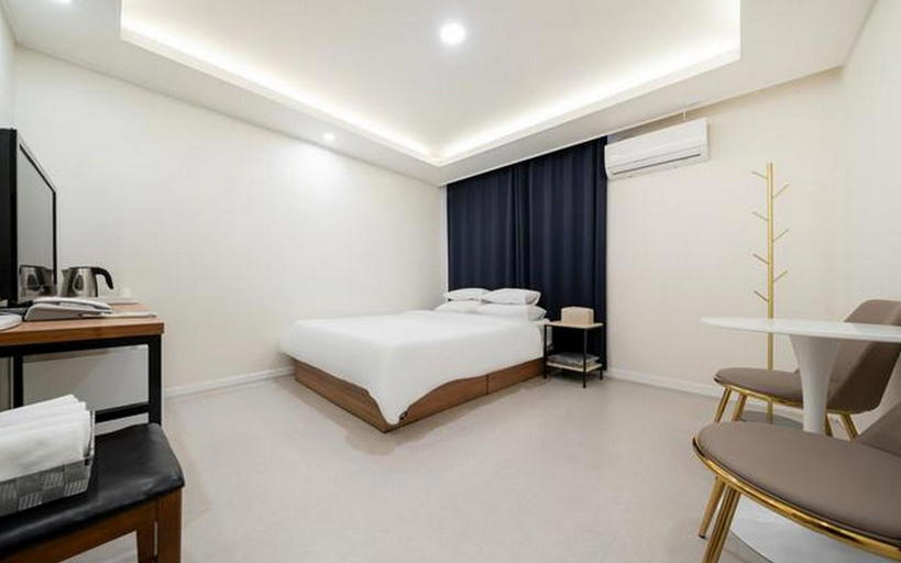 Bedroom 3, Suncheon Java Hotel, Suncheon