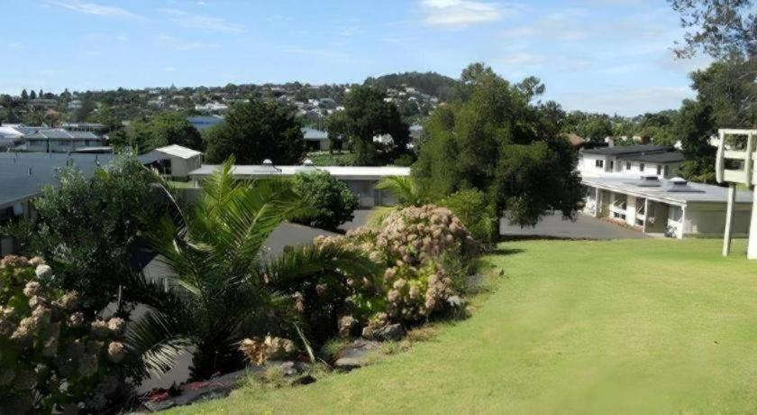 Others, Casa Blanca Motel, Whangarei