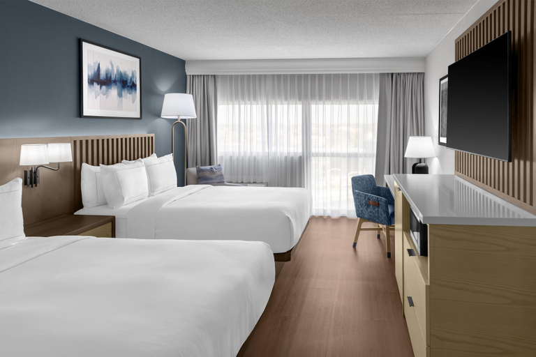 Bedroom 3, Doubletree Hotel South Bend, Saint Joseph