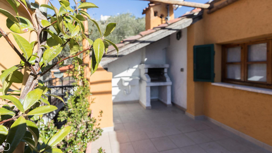 Others 3, Il Borgo Apartments B6 - SV-D600-BOVE3L1B, Savona