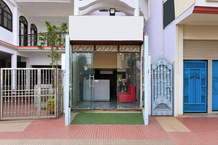 Others 5, Collection O Surendra Nagar Lucknow, Lucknow