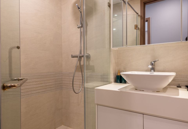 Bathroom 4, Vinhome Metropolis Luxury Apartment - Tiramisu House, Ba Đình