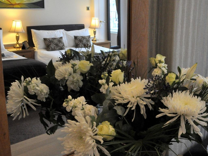 Bedroom 2, Castle View Guest House, Edinburgh
