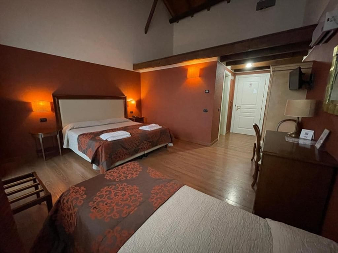 Bedroom 3, Hotel Cascina Marisa, Milano