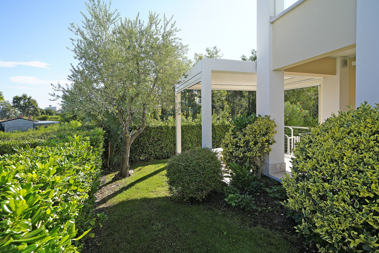 Others 2, Villetta I Giardini del Garda, Verona