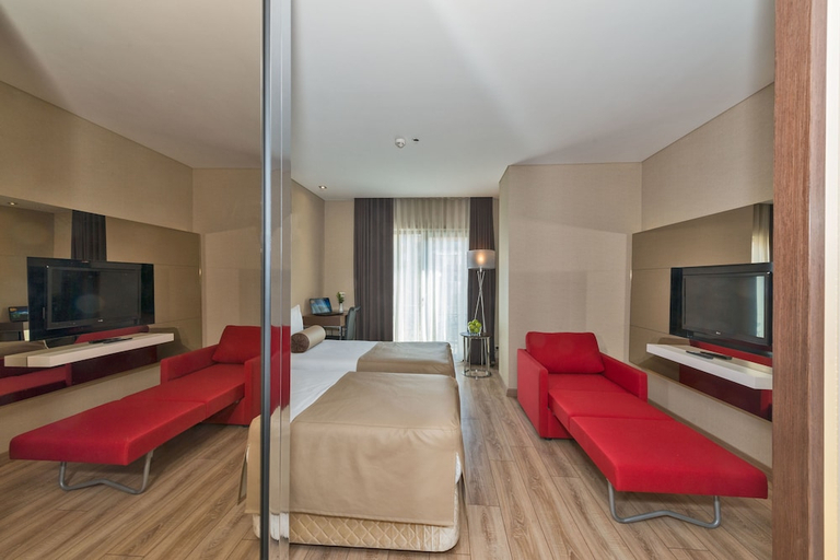 Bedroom 4, Istanbul Dora Hotel, Beyoğlu