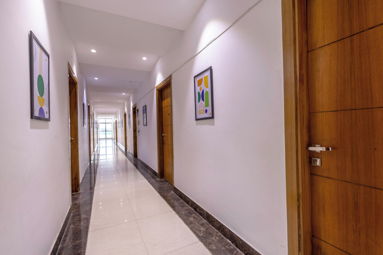 Others 4, Treebo Premium Truva, Faridabad