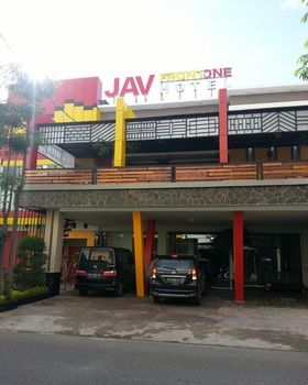 Others 5, JAV Front One Hotel Lahat, Lahat