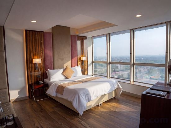 Others 3, Walk-Inn Hospitality Group Centaurus, Islamabad