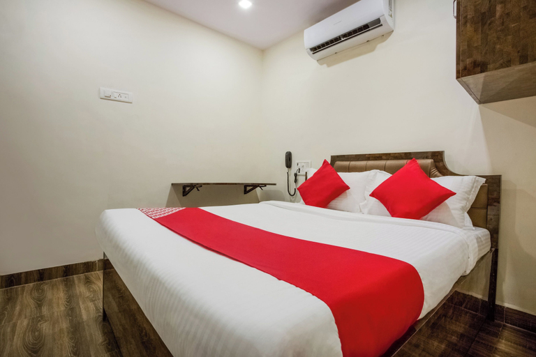 Others 5, Collection O Sector 1 Navi Mumbai, Thane