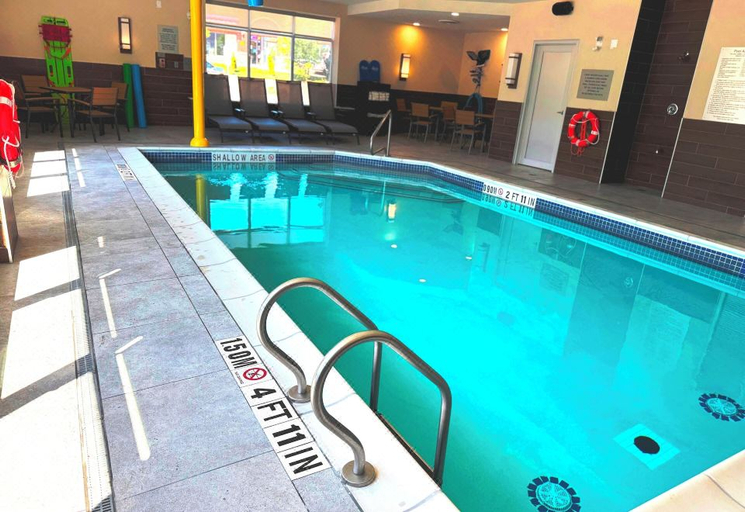 Sport & Beauty 5, Newmarket Hotel And Suites, York