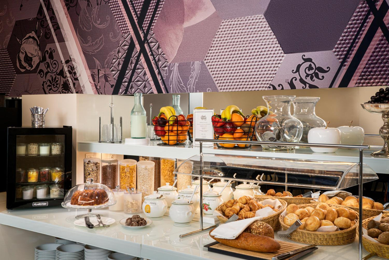 Food & Drinks 5, elaya hotel vienna city west, Trademark by Wyndham, Wien