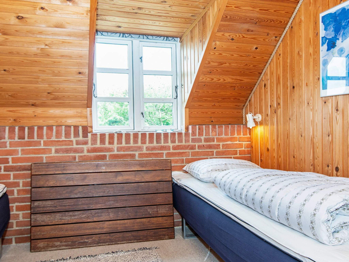Bedroom 2, 6 Person Holiday Home in Ringkobing, Ringkøbing-Skjern
