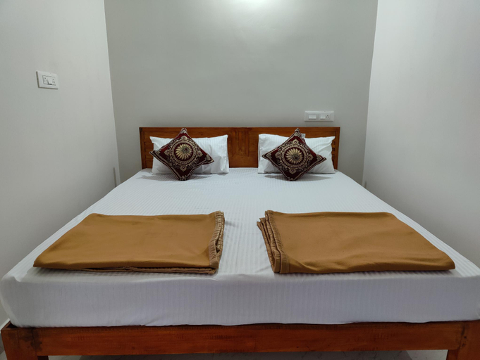 Bedroom 4, Reena's Homestay, Bellary