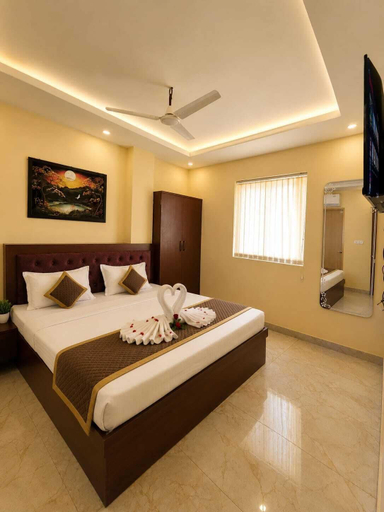 Others 4, Hotel Sunny, Varanasi