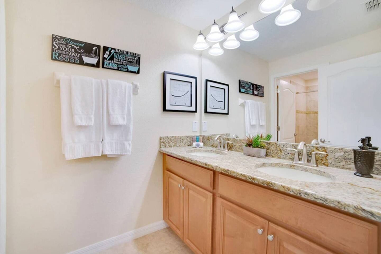 Others 2, 4BR Townhome w/ Private Pool at Paradise Palms, Osceola