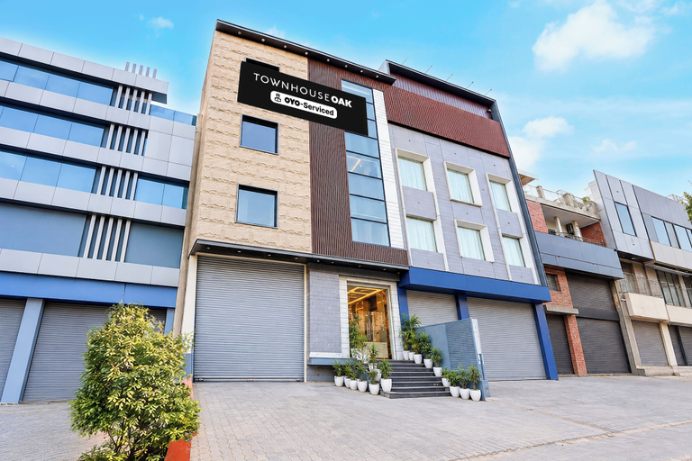 Others 2, Super Townhouse Oak Ambala Formerly, Ambala