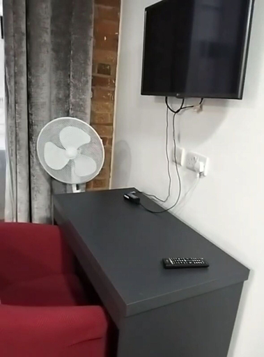 Others 3, Studio - Sleeps 2 - Parking - Wifi, Nottingham