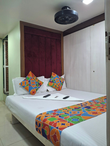 Others 4, Venus Guest House, Mumbai City