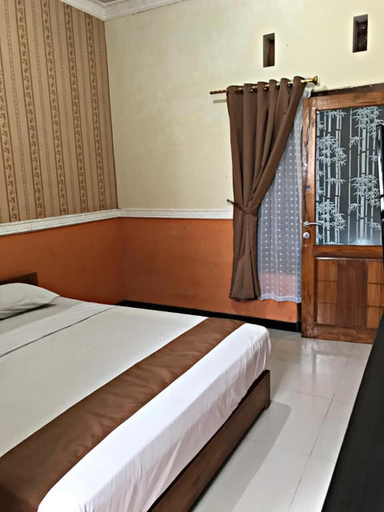 Bedroom 5, Grand Valonia, Jember