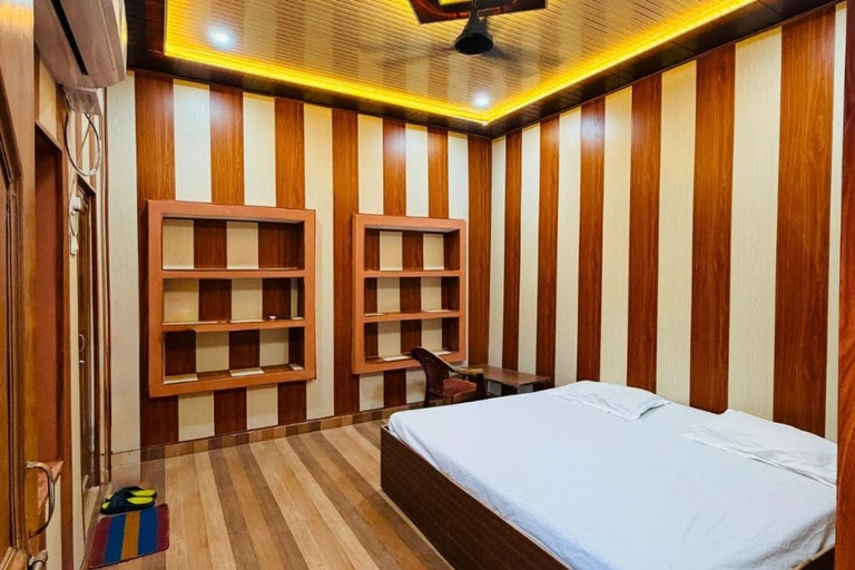 Others 4, Malti Homestay, Varanasi