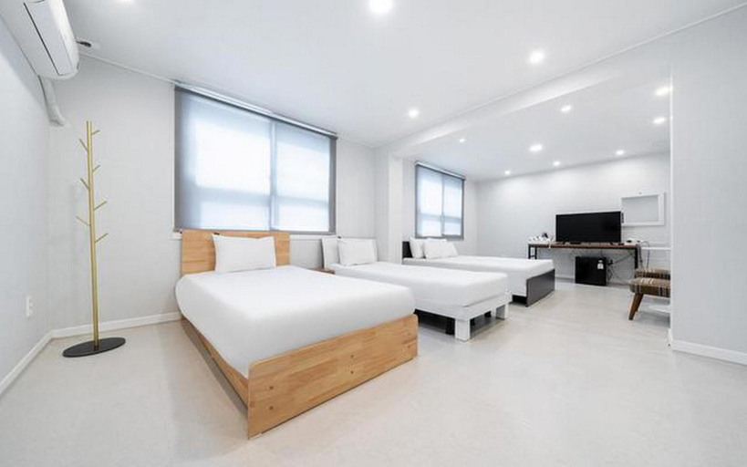 Bedroom 2, Suncheon Java Hotel, Suncheon