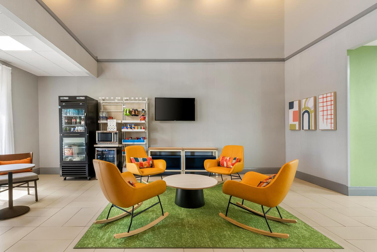 Public Area 3, Spark by Hilton Sellersburg, Clark