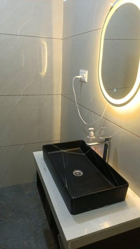Bathroom, Hotel Corporate Inn, Chandigarh