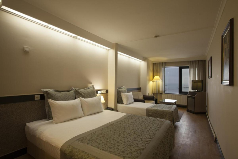 Bedroom 4, Kadikoy Rihtim Hotel, Kadıköy