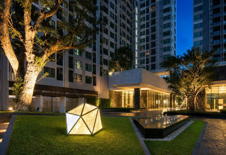 Exterior & Views 2, The Base Central Pattaya, Pattaya
