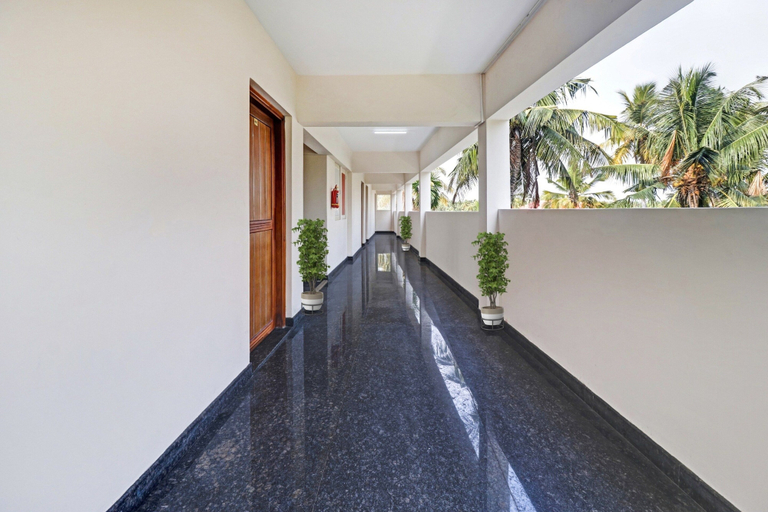 Others 4, Hotel O Poptavern Premium, Thiruvananthapuram