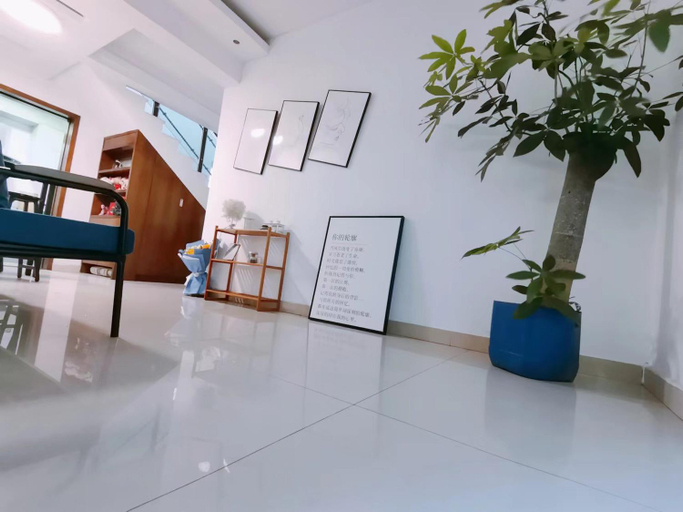 Others 4, Qianhai Apartment, Shenzhen