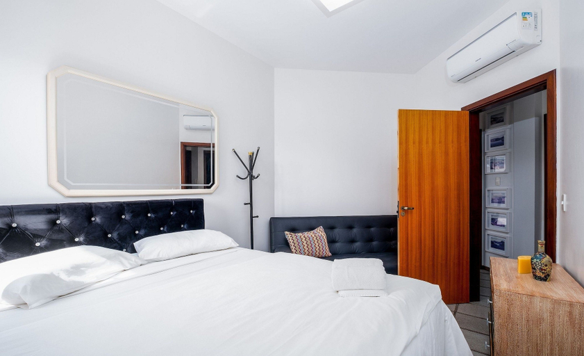 Others 2, Exclusive Penthouse in Florianopolis Por410, Florianopolis