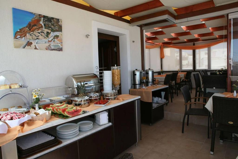Food & Drinks 4, Amerisa Suites, South Aegean