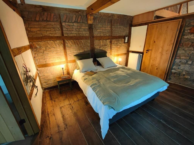 Bedroom 1, Clos des Brumes, Liège