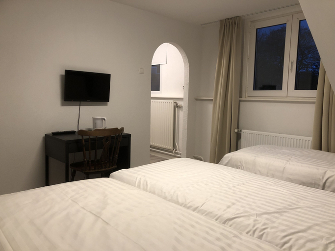 Bedroom 3, Mimosa Hotel, Valkenburg aan de Geul