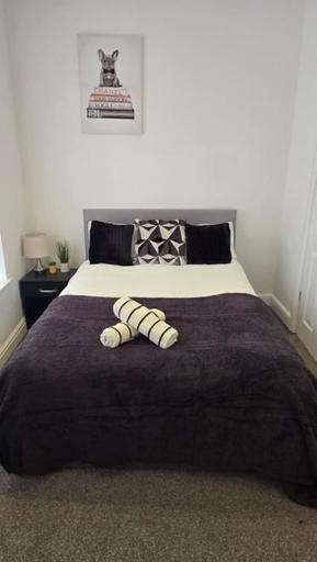 Others 5, Single & Double rooms in Stoke on trent, Stoke-on-Trent