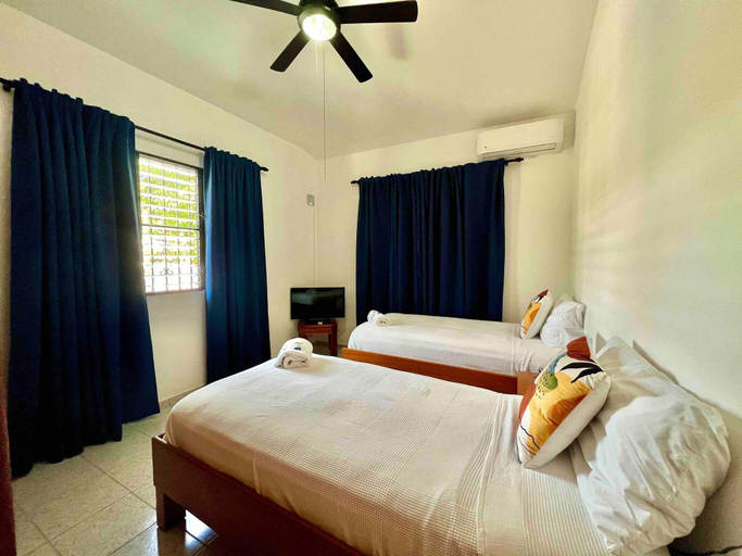 Others 3, Casati Family House, Great Pool and Garden!, Sosua