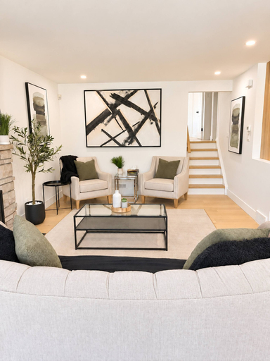 Others 1, Modern 3BR Home Near Cheo & General Hospital -NO Pets, Ottawa
