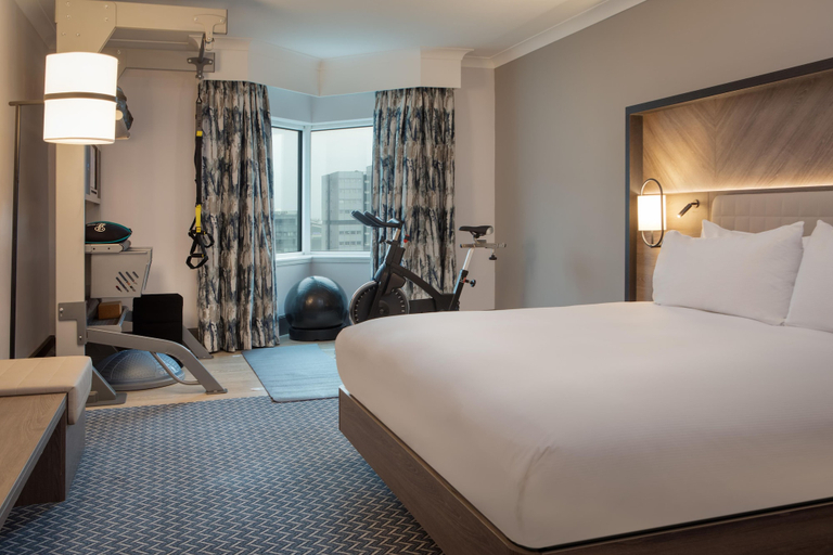 Bedroom 3, Hilton Glasgow, Glasgow