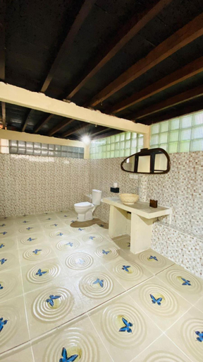 Bathroom 3, Balangan Sea View Bungalow, Badung
