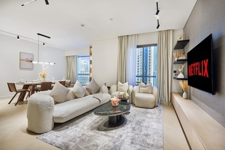 Others 3, 4BR Radiant Refreshing Right at the Beach, Dubai