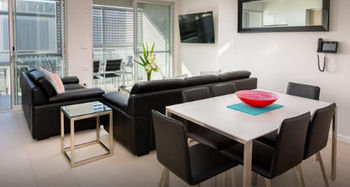 Others 3, Hamilton Executive Apartments, Newcastle - Throsby