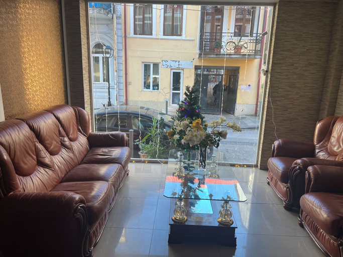 Others, hotel golden star, Batumi