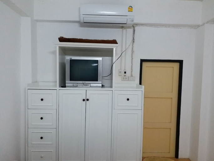 Others 5, Chang Hostel Suvarnabhumi, Lat Krabang