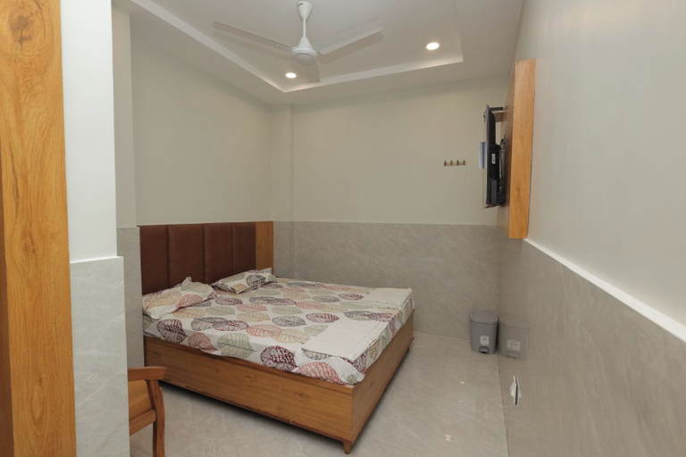 Others 4, Hotel Shri Ram, Agra