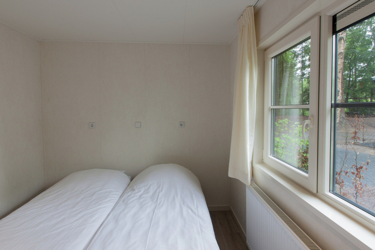 Bedroom 5, Chalet Near Campground, Steenwijkerland